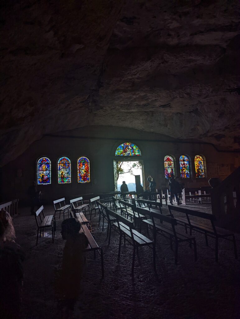 La grotte de Ste Marie Madeleine